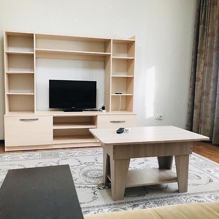 Ferienwohnung Жк Жана Алем Atyraū Exterior foto